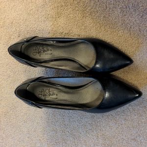 Life Stride Soft System Navy Blue pointed Pumps Shoe 9w